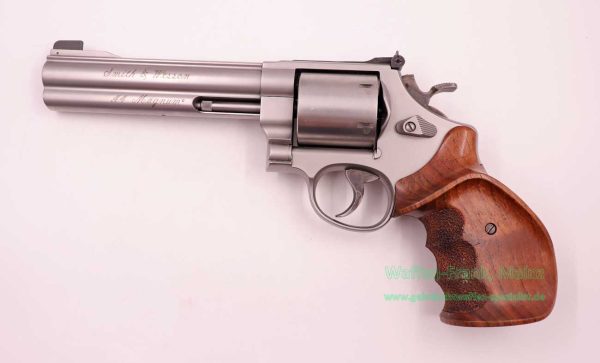 Smith u. Wesson - USA Mod. 629-4 Classic Champion .44RemMag