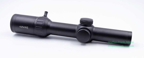 Hawke Optics, UK Vantage 30 WA IR 1-8x24 (Circle Dot)