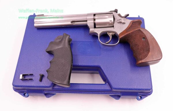 Smith u. Wesson - USA Mod. 617-1 .22lr – Bild 3